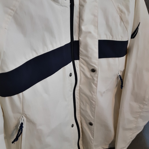 Nautica medium sailing jacket Excellent Condition - Picture 6 of 8